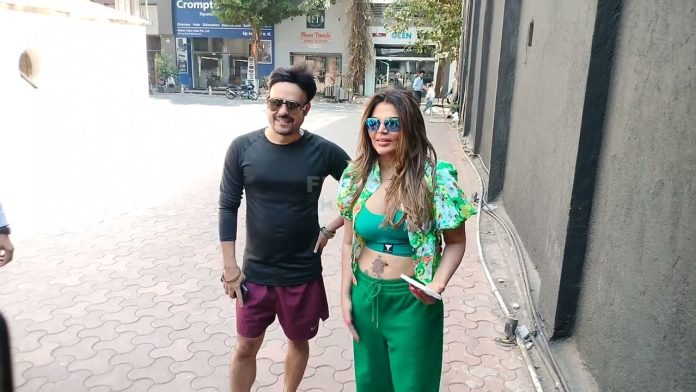 Rakhi Sawant : Ex-husband Ritesh returns to Rakhi Sawant's life! Both targeted Adil Durrani