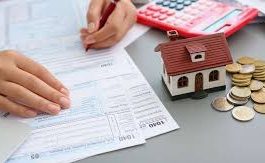 Property Tax : If the property is registered in the name of the wife, then know who will have to pay the tax