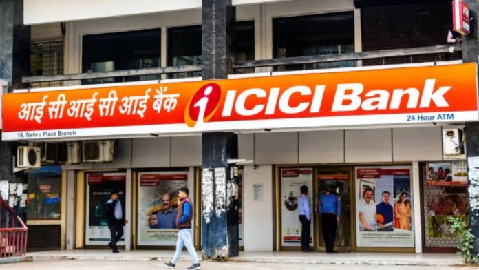 ICICI Bank alerts its crores of customers, they may be victims of SMS fraud, know how