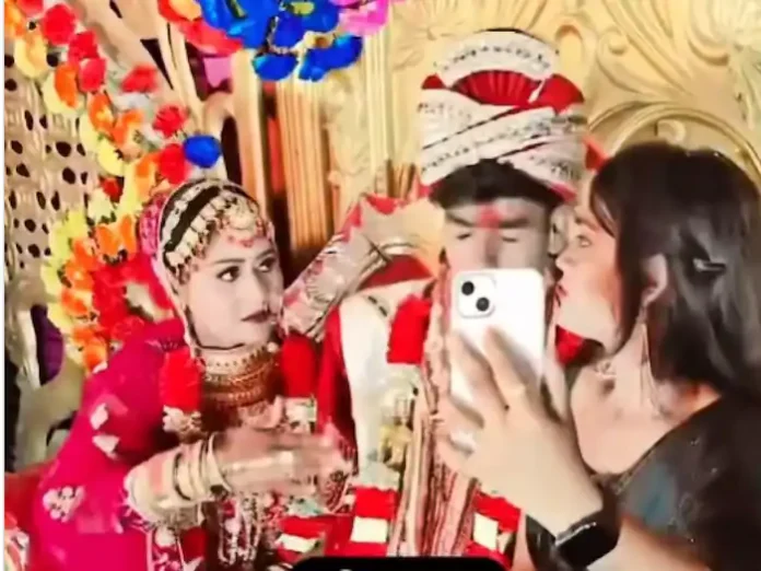 Jija Sali Ka Video: The groom slipped as soon as he saw his sister-in-law, then what the bride did will always be remembered | Watch the video