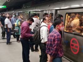 Delhi Metro lost & Found : Left your wallet, mobile or laptop in Delhi Metro? Don't panic... know how to get it back